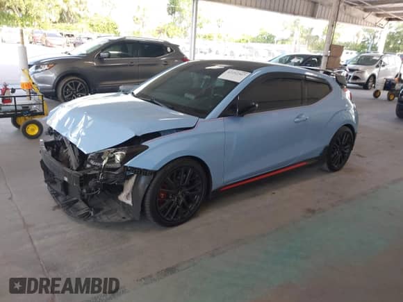 2020 Hyundai Veloster z VIN KMHT36AH1LU004224, wystawiony jako IAAI lot #42292567 z przebiegiem 74 725 mil mil oraz . Historia ofert i sprzedaży dostępna na DreamBid. Obrazek 18.