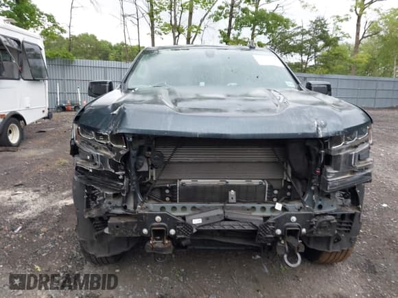 ✅ 2021 Chevrolet Silverado 1500 RST • VIN: 3GCUYEETXMG106287 • Lot: 42313663. Wystawiony na IAAI z przebiegiem 17 464 mil. Bezpłatny archiwum sprzedaży aukcyjnych z USA i szczegółowy raport historii pojazdu na DreamBid. Zdjęcie 12.