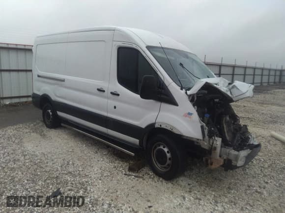 ✅ 2018 Ford Transit • VIN: 1FTYR2CG0JKA31607 • Лот: 40187043. Опубликован ранее на IAAI с пробегом 561 704 миль. Бесплатный доступ к архиву аукционных продаж из США и подробный отчёт об истории автомобиля на DreamBid. Изображение 1.
