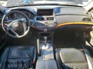 ✅ 2011 Honda Accord EX-L • VIN: 1HGCP3F85BA008472 • Lot: 94741425. Wystawiony na Copart z przebiegiem 238 884 mil. Bezpłatny archiwum sprzedaży aukcyjnych z USA i szczegółowy raport historii pojazdu na DreamBid. Zdjęcie 8.