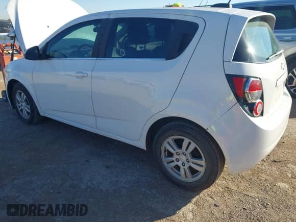 2015 Chevrolet Sonic LT with VIN 1G1JC6SH9F4100562, listed as a IAAI auction lot 43593493 with 127,498 mi miles and . Bid and sale history available at DreamBid. Image 3.