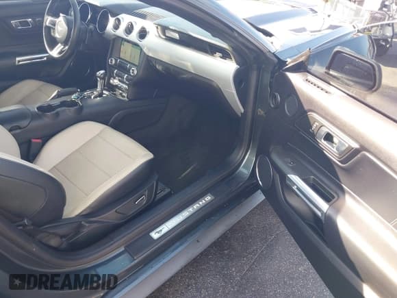 ✅ 2016 Ford Mustang GT • VIN: 1FA6P8CF8G5333862 • Lot: 43405764. Listed on IAAI with 126,136 mi. Free auction sales archive from the USA and detailed vehicle history report at DreamBid. Image 5.