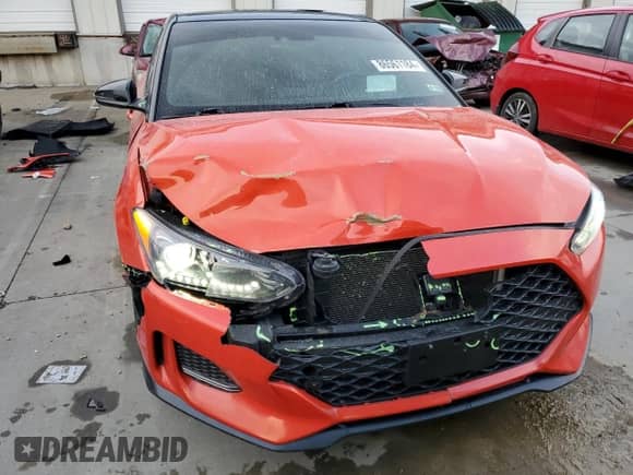 2019 Hyundai Veloster Turbo with VIN KMHTH6AB3KU011350, listed as a Copart auction lot 86561184 with 95,757 mi miles and Salvage title. Bid and sale history available at DreamBid. Image 5.