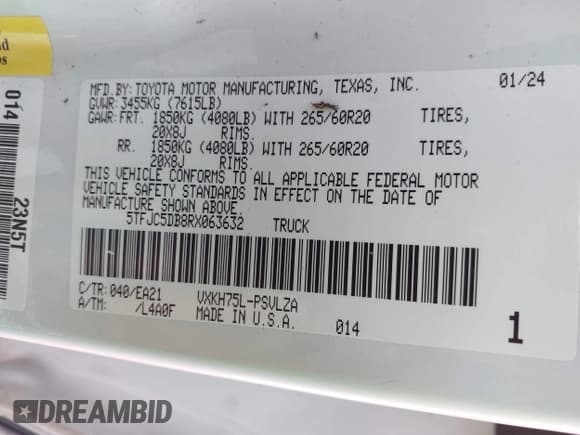 ✅ 2024 Toyota Tundra Limited Hybrid • VIN: 5TFJC5DB8RX063632 • Lot: 43408383. Wystawiony na IAAI z przebiegiem 21 392 mil. Bezpłatny archiwum sprzedaży aukcyjnych z USA i szczegółowy raport historii pojazdu na DreamBid. Zdjęcie 9.