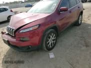 ✅ 2014 Jeep Cherokee Latitude • VIN: 1C4PJMCB3EW124980 • Lot: 86185645. Wystawiony na Copart z przebiegiem 125 702 mil. Bezpłatny archiwum sprzedaży aukcyjnych z USA i szczegółowy raport historii pojazdu na DreamBid. Zdjęcie 14.