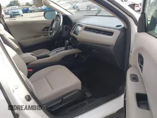 ✅ 2018 Honda HR-V EX • VIN: 3CZRU6H57JM719950 • Лот: 43609053. Опубликован ранее на IAAI с пробегом 83 908 миль. Бесплатный доступ к архиву аукционных продаж из США и подробный отчёт об истории автомобиля на DreamBid. Изображение 5.