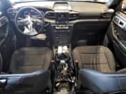 ✅ 2023 Ford Police Interceptor Utility • VIN: 1FM5K8AC9PGC19494 • Lot: 94730255. Wystawiony na Copart z przebiegiem 29 564 mil. Bezpłatny archiwum sprzedaży aukcyjnych z USA i szczegółowy raport historii pojazdu na DreamBid. Zdjęcie 8.