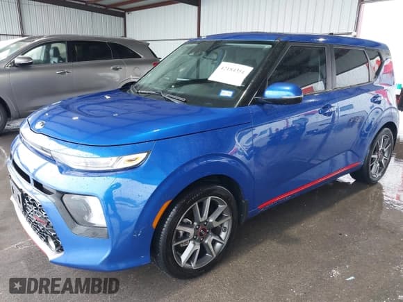 ✅ 2021 Kia Soul GT-Line • VIN: KNDJ63AU0M7762831 • Lot: 42184351. Listed on IAAI with 30,917 mi. Free auction sales archive from the USA and detailed vehicle history report at DreamBid. Image 2.
