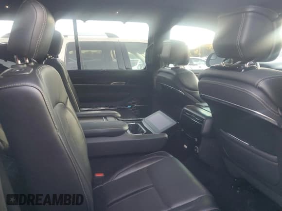 ✅ 2023 Jeep Grand Wagoneer • VIN: 1C4SJVEJ0PS506382 • Lot: 80200684. Listed on Copart with 59,534 mi. Free auction sales archive from the USA and detailed vehicle history report at DreamBid. Image 11.