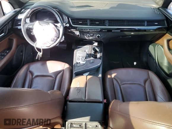 ✅ 2019 Audi Q7 Premium Plus • VIN: WA1LAAF7XKD015082 • Лот: 80026645. Опубликован ранее на Copart с пробегом 74 402 миль. Бесплатный доступ к архиву аукционных продаж из США и подробный отчёт об истории автомобиля на DreamBid. Изображение 8.