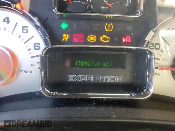 ✅ 2008 Ford Expedition Limited • VIN: 1FMFU20568LA04775 • Lot: 52003085. Listed on Copart with 178,927 mi. Free auction sales archive from the USA and detailed vehicle history report at DreamBid. Image 9.