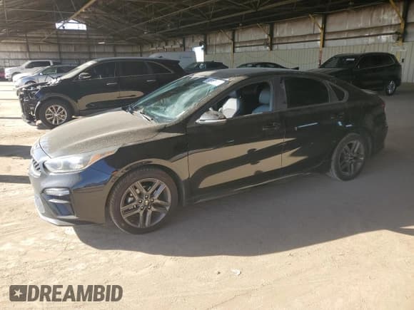 ✅ 2020 Kia Forte GT-Line • VIN: 3KPF34AD1LE179557 • Лот: 89510185. Опубликован ранее на Copart с пробегом 86 668 миль. Бесплатный доступ к архиву аукционных продаж из США и подробный отчёт об истории автомобиля на DreamBid. Изображение 1.