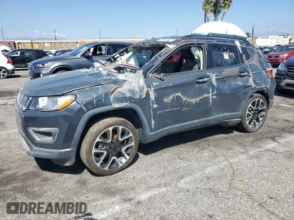 ✅ 2018 Jeep Compass Limited • VIN: 3C4NJCCBXJT420466 • Lot: 83857425. Wystawiony na Copart z przebiegiem Nie podano. Bezpłatny archiwum sprzedaży aukcyjnych z USA i szczegółowy raport historii pojazdu na DreamBid. Zdjęcie 1.