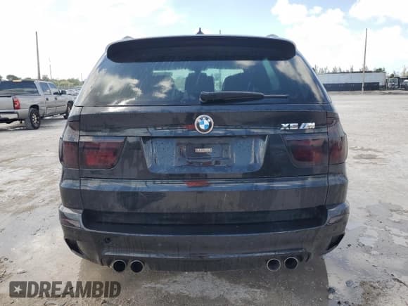✅ 2013 BMW X5 M • VIN: 5YMGY0C54DLL15832 • Lot: 60977565. Wystawiony na Copart z przebiegiem 80 385 mil. Bezpłatny archiwum sprzedaży aukcyjnych z USA i szczegółowy raport historii pojazdu na DreamBid. Zdjęcie 6.