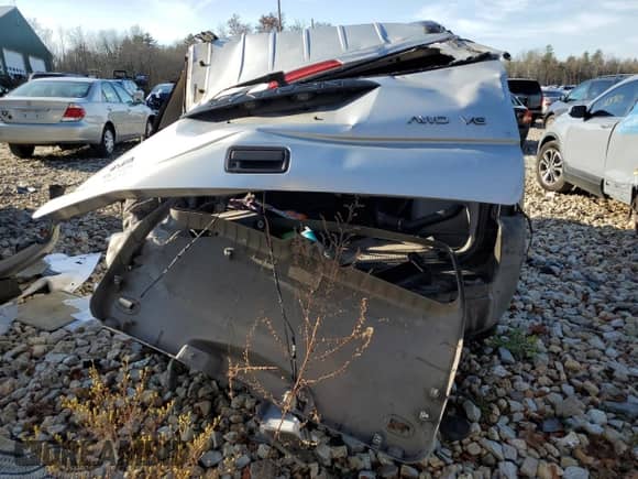 2003 Saturn VUE с VIN 5GZCZ63B63S891339, выставлен на аукционе Copart как лот 78322374 с пробегом Не указан миль и Списание • Salvage title. История ставок и продаж доступна на DreamBid. Изображение 6.