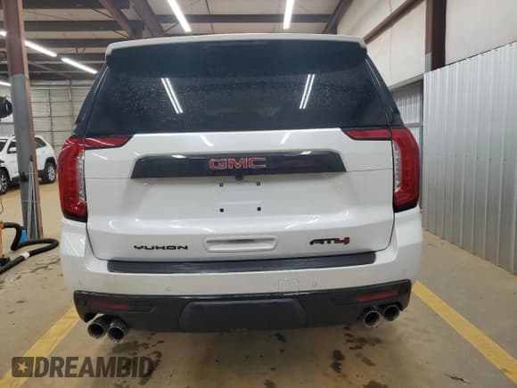 ✅ 2024 GMC Yukon XL AT4 • VIN: 1GKS2HKL7RR329977 • Lot: 56640195. Listed on Copart with 12,052 mi. Free auction sales archive from the USA and detailed vehicle history report at DreamBid. Image 6.