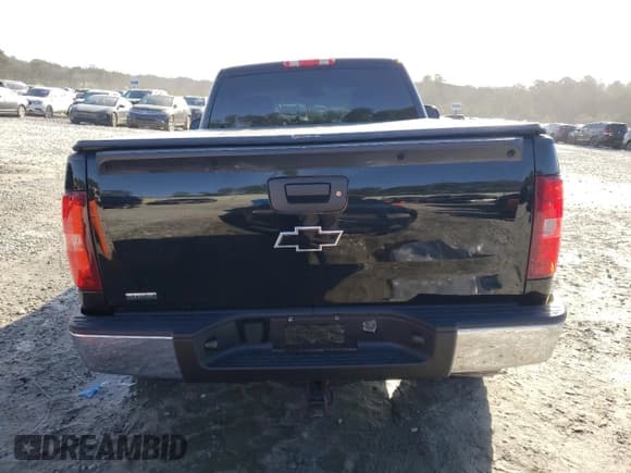 ✅ 2011 Chevrolet Silverado 1500 LT • VIN: 1GCNKSE08BZ293021 • Lot: 48316385. Listed on Copart with 144,740 mi. Free auction sales archive from the USA and detailed vehicle history report at DreamBid. Image 6.