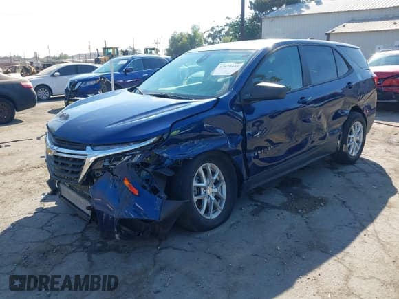 ✅ 2022 Chevrolet Equinox LS • VIN: 3GNAXHEV6NS242656 • Lot: 42979446. Listed on IAAI with 16,852 mi. Free auction sales archive from the USA and detailed vehicle history report at DreamBid. Image 20.