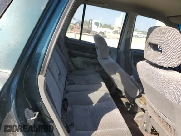 ✅ 1997 Honda CR-V • VIN: JHLRD1853VC030782 • Lot: 84769785. Wystawiony na Copart z przebiegiem 392 527 mil. Bezpłatny archiwum sprzedaży aukcyjnych z USA i szczegółowy raport historii pojazdu na DreamBid. Zdjęcie 10.