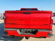 ✅ 2021 Chevrolet Silverado 1500 RST • VIN: 3GCUYEED7MG334370 • Lot: 82271005. Wystawiony na Copart z przebiegiem 85 017 mil. Bezpłatny archiwum sprzedaży aukcyjnych z USA i szczegółowy raport historii pojazdu na DreamBid. Zdjęcie 6.