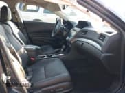 ✅ 2016 Acura ILX Premium • VIN: 19UDE2F76GA014963 • Lot: 43090382. Wystawiony na IAAI z przebiegiem 126 259 mil. Bezpłatny archiwum sprzedaży aukcyjnych z USA i szczegółowy raport historii pojazdu na DreamBid. Zdjęcie 5.