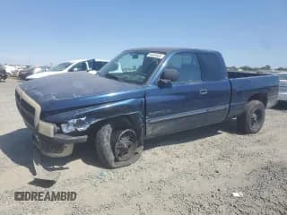 ✅ 2001 Dodge 1500 • VIN: 3B7HC13Z91G184622 • Lot: 64453425. Listed on Copart with 213,864 mi. Free auction sales archive from the USA and detailed vehicle history report at DreamBid. Image 1.