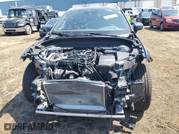 ✅ 2021 Volvo XC60 Momentum • VIN: YV4A22RKXM1695938 • Lot: 66009925. Listed on Copart with 34,040 mi. Free auction sales archive from the USA and detailed vehicle history report at DreamBid. Image 5.