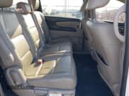 ✅ 2014 Honda Odyssey EX-L • VIN: 5FNRL5H66EB071412 • Lot: 43559911. Wystawiony na IAAI z przebiegiem 141 329 mil. Bezpłatny archiwum sprzedaży aukcyjnych z USA i szczegółowy raport historii pojazdu na DreamBid. Zdjęcie 8.