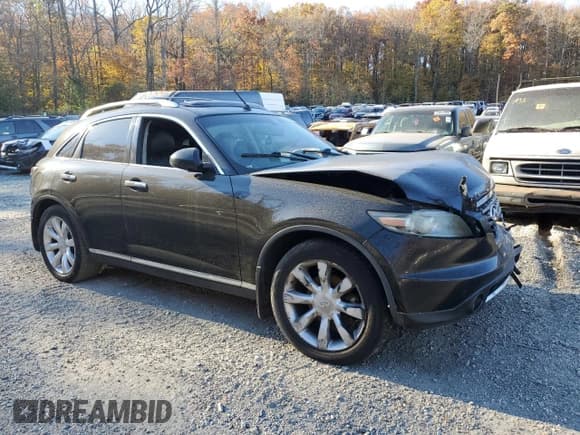 ✅ 2007 Infiniti FX • VIN: JNRBS08W27X400395 • Лот: 90846015. Опубликован ранее на Copart с пробегом Не указан. Бесплатный доступ к архиву аукционных продаж из США и подробный отчёт об истории автомобиля на DreamBid. Изображение 4.