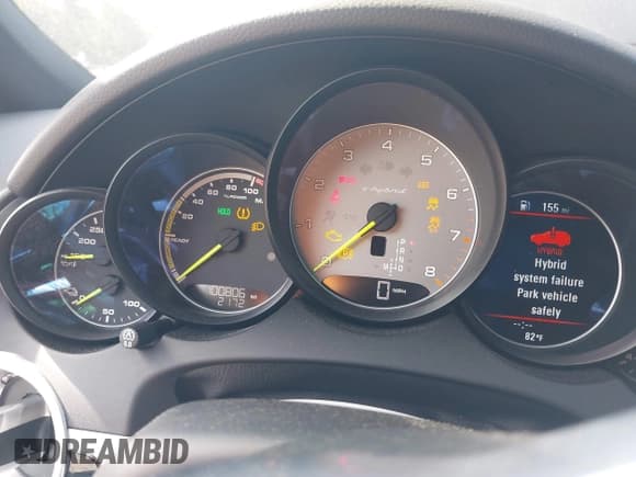 ✅ 2016 Porsche Cayenne S E-Hybrid • VIN: WP1AE2A27GLA59572 • Lot: 42289960. Wystawiony na IAAI z przebiegiem 100 806 mil. Bezpłatny archiwum sprzedaży aukcyjnych z USA i szczegółowy raport historii pojazdu na DreamBid. Zdjęcie 7.