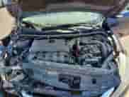 2017 Nissan Sentra SR с VIN 3N1AB7AP0HY212159, выставлен на аукционе Copart как лот 70210325 с пробегом 104 641 миль миль и Списание • Salvage title. История ставок и продаж доступна на DreamBid. Изображение 11.