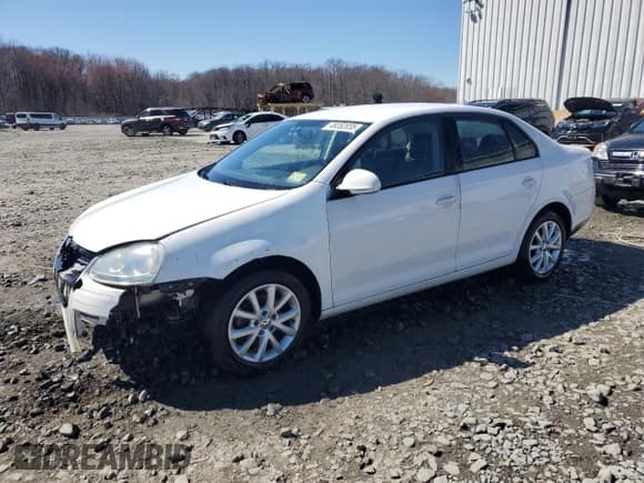 ✅ 2010 Volkswagen Jetta Limited Edition • VIN: 3VWAZ7AJ3AM099385 • Lot: 49352035. Wystawiony na Copart z przebiegiem 179 542 mil. Bezpłatny archiwum sprzedaży aukcyjnych z USA i szczegółowy raport historii pojazdu na DreamBid. Zdjęcie 1.