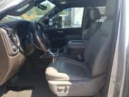 ✅ 2021 Chevrolet Silverado 2500HD LTZ • VIN: 1GC4YPEY7MF146609 • Lot: 68834495. Wystawiony na Copart z przebiegiem 91 999 mil. Bezpłatny archiwum sprzedaży aukcyjnych z USA i szczegółowy raport historii pojazdu na DreamBid. Zdjęcie 7.