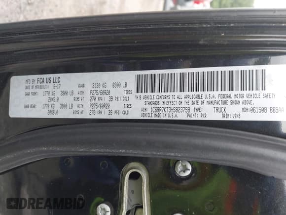 ✅ 2017 Ram 1500 Tradesman • VIN: 1C6RR7KT3HS823798 • Lot: 43051794. Wystawiony na IAAI z przebiegiem 154 662 mil. Bezpłatny archiwum sprzedaży aukcyjnych z USA i szczegółowy raport historii pojazdu na DreamBid. Zdjęcie 9.