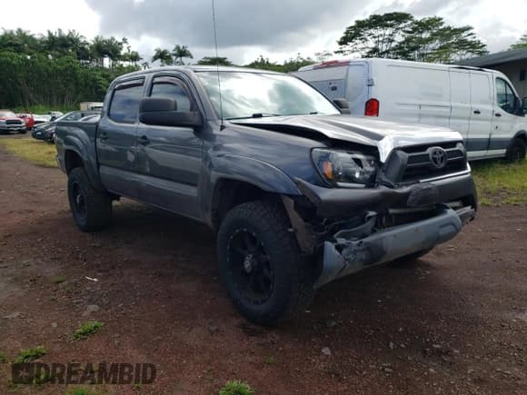✅ 2015 Toyota Tacoma • VIN: 5TFLU4EN4FX111907 • Lot: 87310165. Wystawiony na Copart z przebiegiem 147 300 mil. Bezpłatny archiwum sprzedaży aukcyjnych z USA i szczegółowy raport historii pojazdu na DreamBid. Zdjęcie 4.