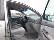 ✅ 2007 Toyota Sienna CE • VIN: 5TDZK23CX7S047921 • Lot: 43613115. Listed on IAAI with 215,910 mi. Free auction sales archive from the USA and detailed vehicle history report at DreamBid. Image 5.