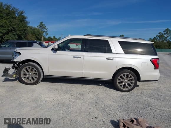 ✅ 2018 Ford Expedition Max Limited • VIN: 1FMJK1KT4JEA09568 • Lot: 43499640. Listed on IAAI with 140,013 mi. Free auction sales archive from the USA and detailed vehicle history report at DreamBid. Image 15.