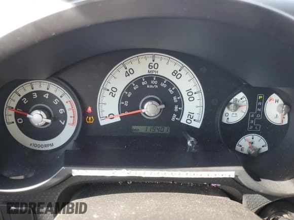 ✅ 2008 Toyota FJ Cruiser • VIN: JTEZU11F68K007972 • Lot: 68373415. Wystawiony na Copart z przebiegiem 119 401 mil. Bezpłatny archiwum sprzedaży aukcyjnych z USA i szczegółowy raport historii pojazdu na DreamBid. Zdjęcie 9.