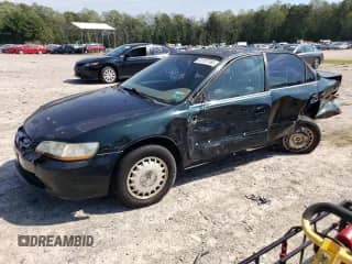 1999 Honda Accord LX z VIN 1HGCG6656XA113794, wystawiony jako Copart lot #81707765 z przebiegiem 146 738 mil mil oraz Szkoda całkowita • Salvage title. Historia ofert i sprzedaży dostępna na DreamBid. Obrazek 1.