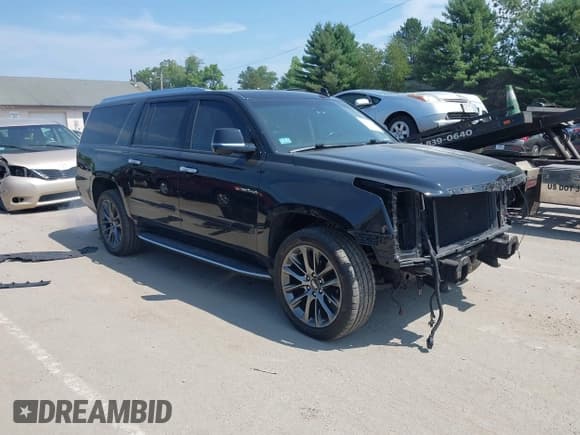 ✅ 2019 Cadillac Escalade ESV Luxury • VIN: 1GYS4HKJ8KR316806 • Lot: 42937127. Wystawiony na IAAI z przebiegiem 130 926 mil. Bezpłatny archiwum sprzedaży aukcyjnych z USA i szczegółowy raport historii pojazdu na DreamBid. Zdjęcie 1.