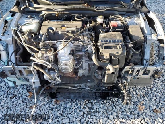 ✅ 2017 Honda Civic LX • VIN: 2HGFC2F50HH537704 • Lot: 92633415. Wystawiony na Copart z przebiegiem 128 801 mil. Bezpłatny archiwum sprzedaży aukcyjnych z USA i szczegółowy raport historii pojazdu na DreamBid. Zdjęcie 11.