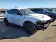 2024 Dodge Hornet R/T z VIN ZACPDFCW0R3A21810, wystawiony jako Copart lot #42248845 z przebiegiem 7 913 mil mil oraz Szkoda całkowita • Salvage title. Historia ofert i sprzedaży dostępna na DreamBid. Obrazek 4.