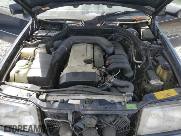 ✅ 1994 Mercedes-Benz E • VIN: WDBEA92E6RF287658 • Лот: 67789824. Опубликован ранее на Copart с пробегом 234 598 миль. Бесплатный доступ к архиву аукционных продаж из США и подробный отчёт об истории автомобиля на DreamBid. Изображение 11.