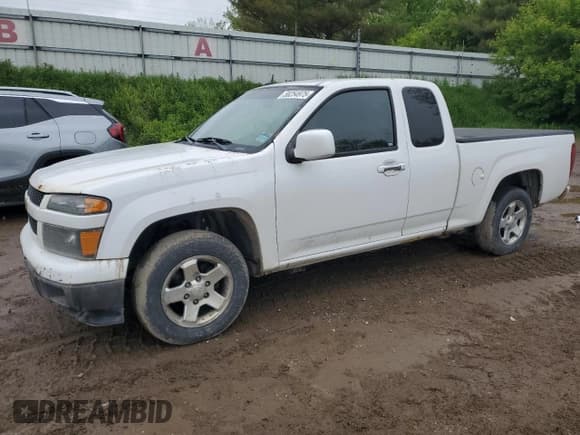 ✅ 2012 Chevrolet Colorado 1LT • VIN: 1GCESCF9XC8113743 • Лот: 58254975. Опубликован ранее на Copart с пробегом 215 259 миль. Бесплатный доступ к архиву аукционных продаж из США и подробный отчёт об истории автомобиля на DreamBid. Изображение 1.