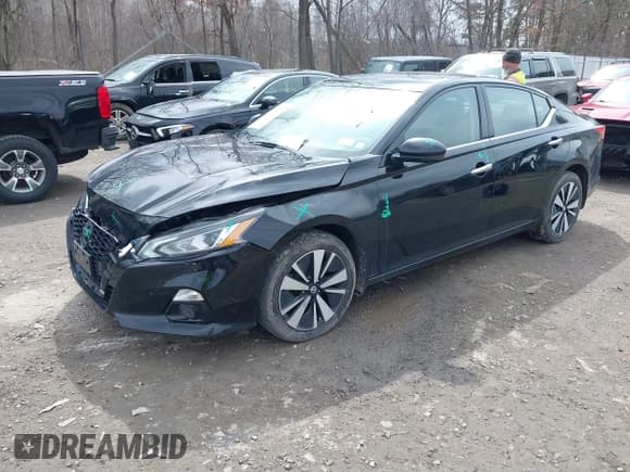 ✅ 2021 Nissan Altima SL • VIN: 1N4BL4EW2MN361393 • Lot: 41870033. Listed on IAAI with 69,748 mi. Free auction sales archive from the USA and detailed vehicle history report at DreamBid. Image 17.