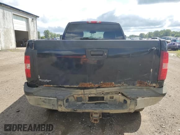 ✅ 2007 Chevrolet Silverado 2500HD 2LT • VIN: 1GCHK29647E526421 • Лот: 67456594. Опубликован ранее на Copart с пробегом Не указан. Бесплатный доступ к архиву аукционных продаж из США и подробный отчёт об истории автомобиля на DreamBid. Изображение 6.