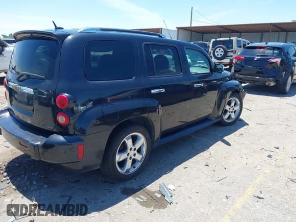 ✅ 2008 Chevrolet HHR LT • VIN: 3GNDA23DX8S639474 • Lot: 42180683. Listed on IAAI with 218,628 mi. Free auction sales archive from the USA and detailed vehicle history report at DreamBid. Image 4.