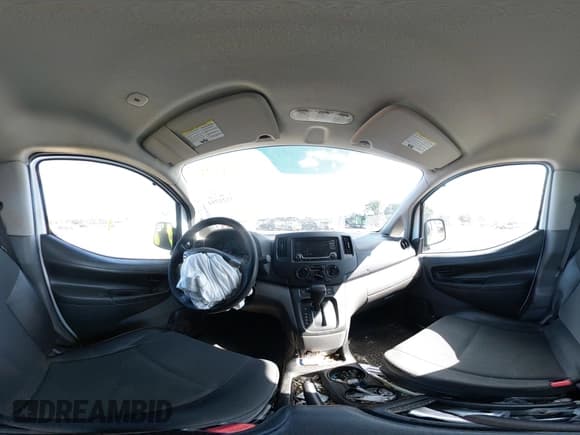 ✅ 2019 Nissan NV200 S • VIN: 3N6CM0KNXKK695123 • Lot: 43121294. Wystawiony na IAAI z przebiegiem 90 607 mil. Bezpłatny archiwum sprzedaży aukcyjnych z USA i szczegółowy raport historii pojazdu na DreamBid. Zdjęcie 18.