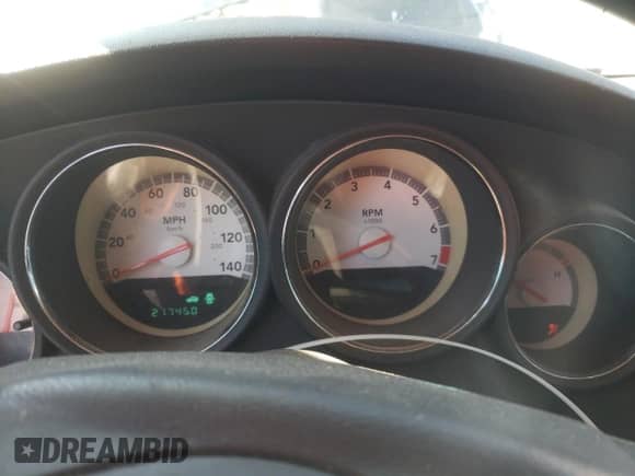 2008 Dodge Charger с VIN 2B3KA43R18H173705, выставлен на аукционе Copart как лот 55547654 с пробегом 217 450 миль миль и Списание • Salvage title. История ставок и продаж доступна на DreamBid. Изображение 9.