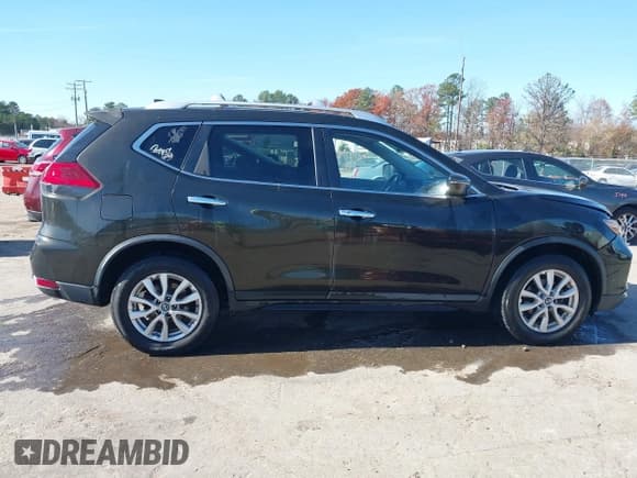 ✅ 2017 Nissan Rogue SV • VIN: KNMAT2MV2HP565057 • Lot: 43698618. Listed on IAAI with 219,435 mi. Free auction sales archive from the USA and detailed vehicle history report at DreamBid. Image 13.
